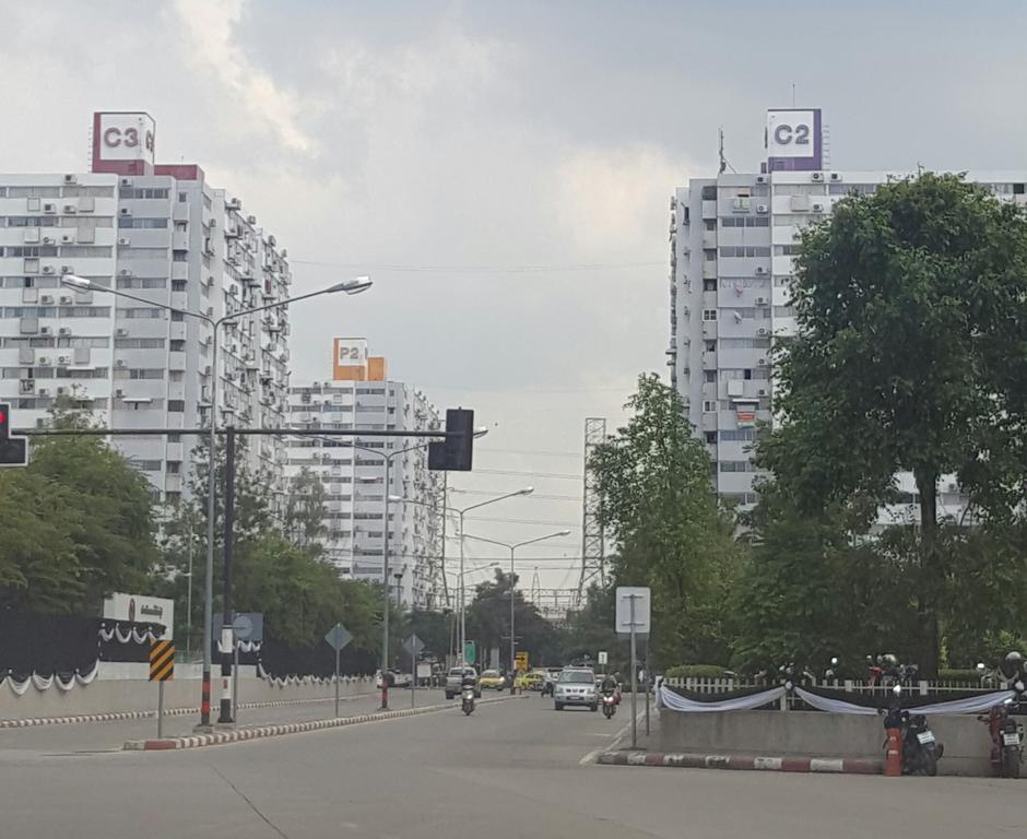 Popular Condo C6 Nonthaburi Exteriör bild